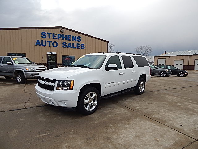 2007 Chevrolet Suburban  - Stephens Automotive Sales